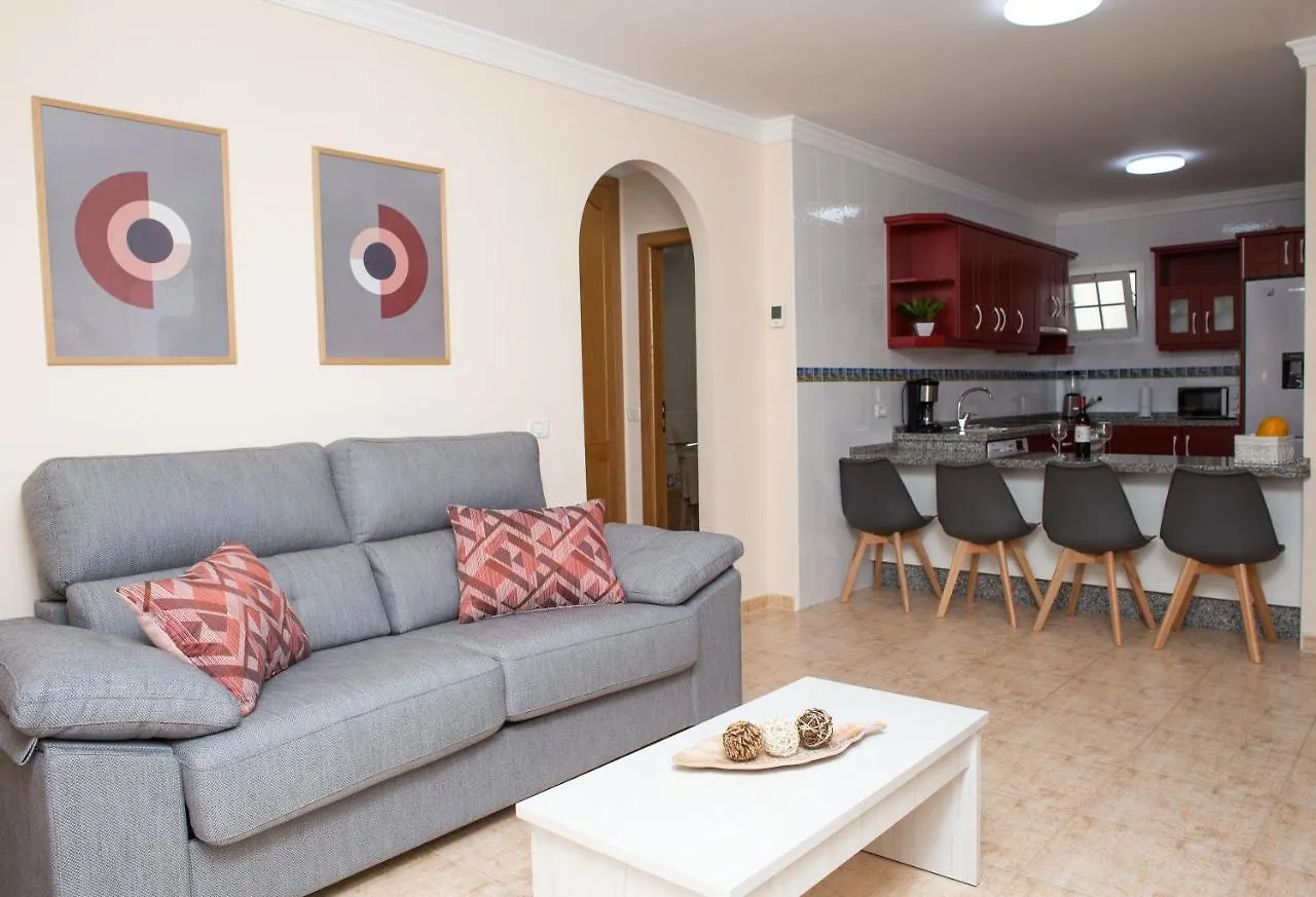 Appartamento Apto Isa: Amplio Y Acogedor Apto De 75M Con Terraza, Aire Acondicionado Y Parking Gratuito Los Abrigos